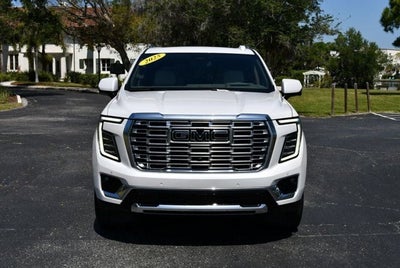 2025 GMC Yukon 4WD 4 Door Denali W/Sun & Power Step Package