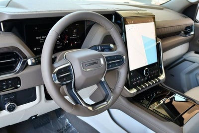 2025 GMC Yukon 4WD 4 Door Denali W/Sun & Power Step Package