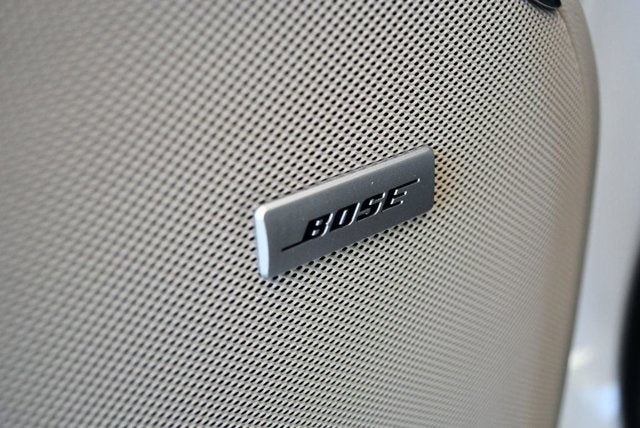 2025 GMC Yukon 4WD 4 Door Denali W/Sun & Power Step Package