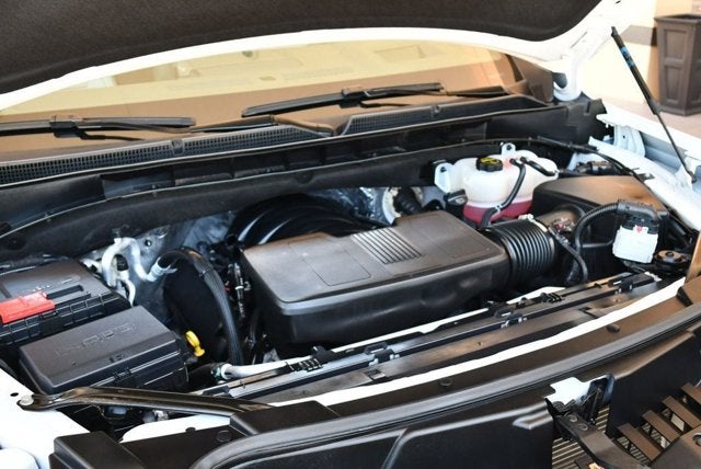 2025 GMC Yukon 4WD 4 Door Denali W/Sun & Power Step Package