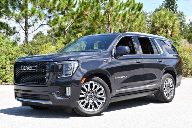 2023 GMC Yukon Denali Ultimate 4WD 4 Door SUV W/Super Cruise