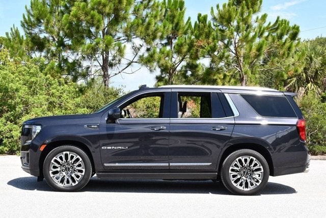 2023 GMC Yukon Denali Ultimate 4WD 4 Door SUV W/Super Cruise