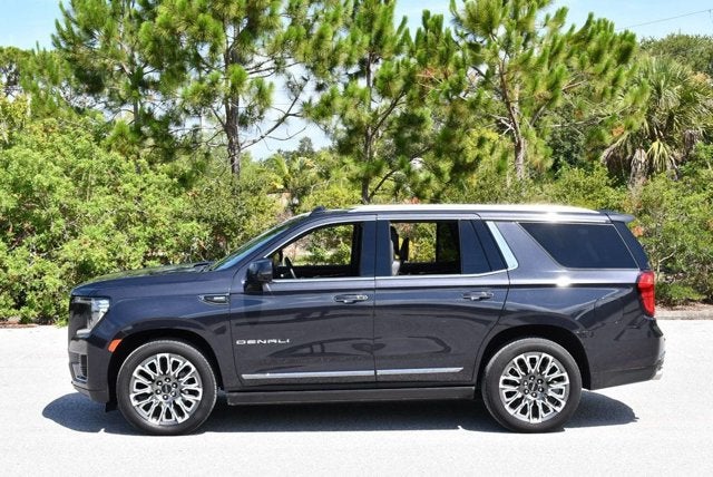 2023 GMC Yukon Denali Ultimate 4WD 4 Door SUV W/Super Cruise