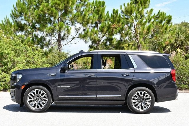 2023 GMC Yukon Denali Ultimate 4WD 4 Door SUV W/Super Cruise