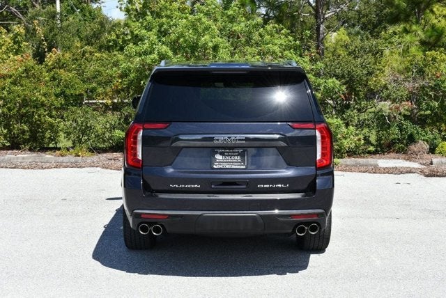 2023 GMC Yukon Denali Ultimate 4WD 4 Door SUV W/Super Cruise