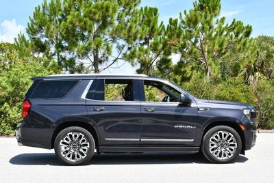 2023 GMC Yukon Denali Ultimate 4WD 4 Door SUV W/Super Cruise