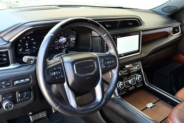 2023 GMC Yukon Denali Ultimate 4WD 4 Door SUV W/Super Cruise