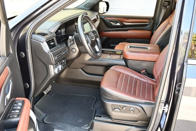 2023 GMC Yukon Denali Ultimate 4WD 4 Door SUV W/Super Cruise