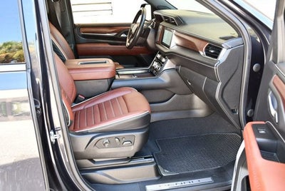 2023 GMC Yukon Denali Ultimate 4WD 4 Door SUV W/Super Cruise
