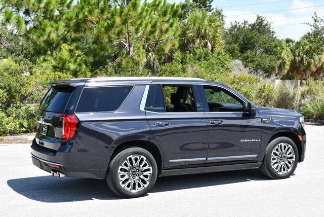 2023 GMC Yukon Denali Ultimate 4WD 4 Door SUV W/Super Cruise