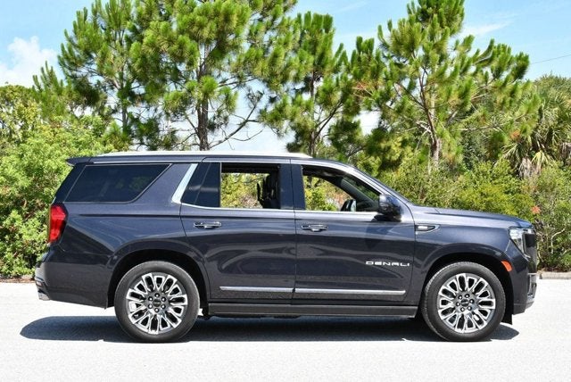 2023 GMC Yukon Denali Ultimate 4WD 4 Door SUV W/Super Cruise