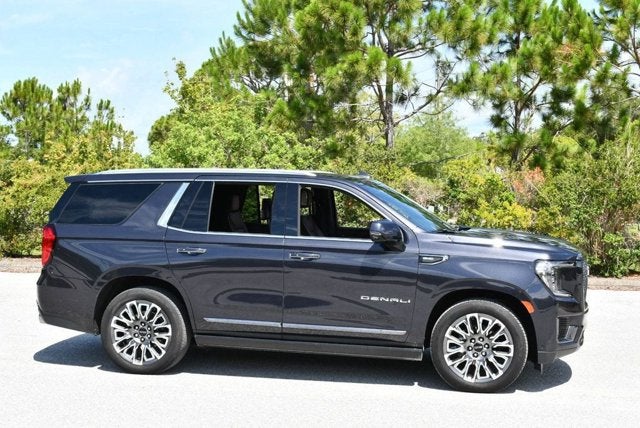 2023 GMC Yukon Denali Ultimate 4WD 4 Door SUV W/Super Cruise