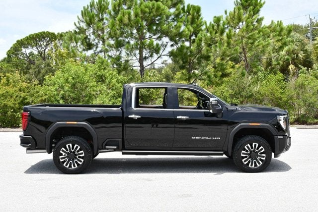 2026 GMC Sierra 2500HD 4WD Crew Cab Denali Ultimate W/Max Trailering Package