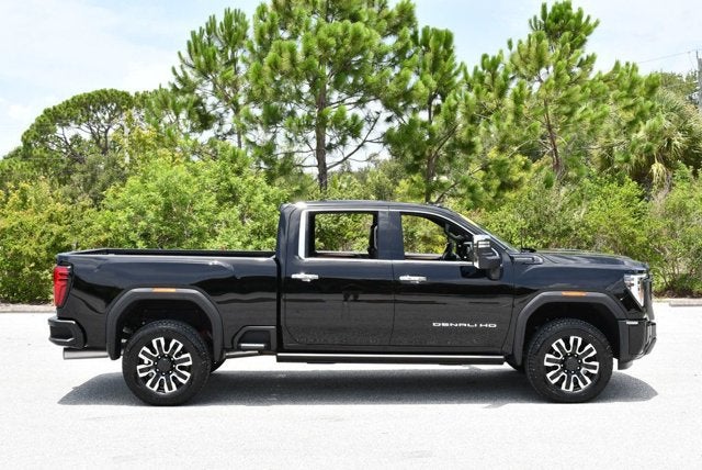 2026 GMC Sierra 2500HD 4WD Crew Cab Denali Ultimate W/Max Trailering Package