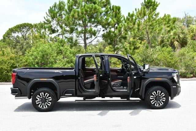 2026 GMC Sierra 2500HD 4WD Crew Cab Denali Ultimate W/Max Trailering Package