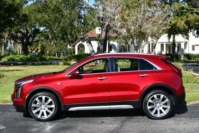 2021 Cadillac XT4 FWD 4 Door Premium Luxury SUV W/Driver Awareness Package