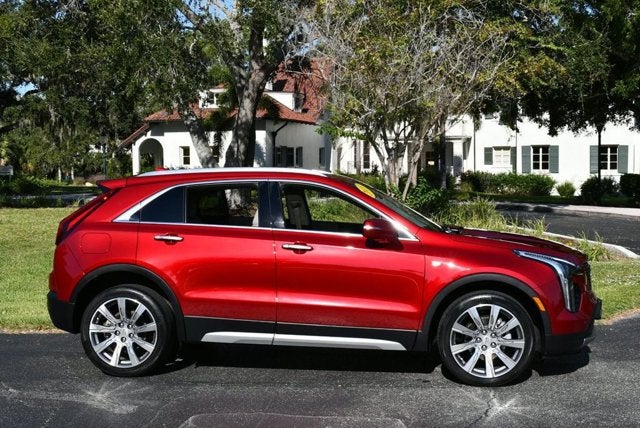 2021 Cadillac XT4 FWD 4 Door Premium Luxury SUV W/Driver Awareness Package