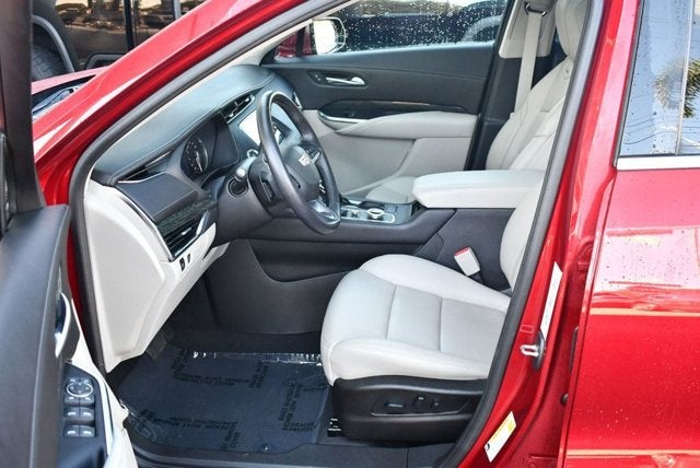 2021 Cadillac XT4 FWD 4 Door Premium Luxury SUV W/Driver Awareness Package