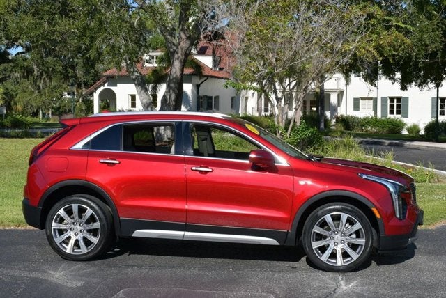 2021 Cadillac XT4 FWD 4 Door Premium Luxury SUV W/Driver Awareness Package