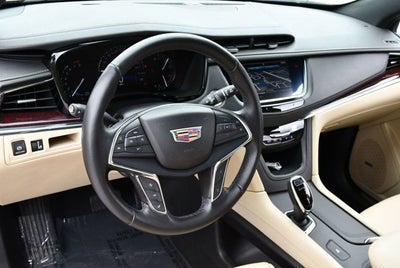 2019 Cadillac XT5 Luxury FWD