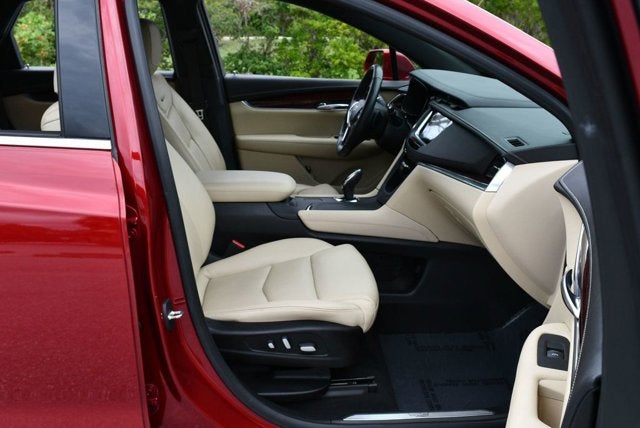 2019 Cadillac XT5 Luxury FWD
