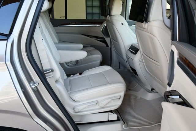 2025 Cadillac Escalade 4WD 4 Door Sport Platinum SUV W/Onyx Package