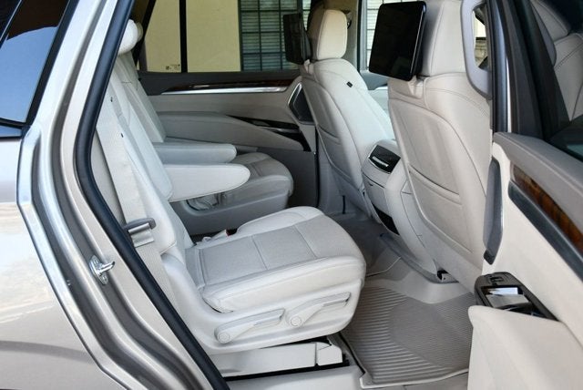 2025 Cadillac Escalade 4WD 4 Door Sport Platinum SUV W/Onyx Package