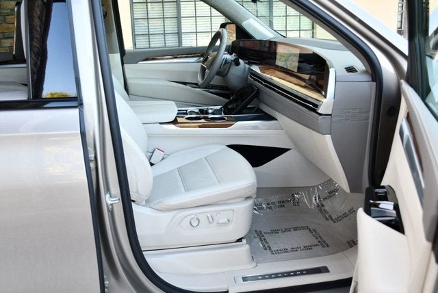 2025 Cadillac Escalade 4WD 4 Door Sport Platinum SUV W/Onyx Package