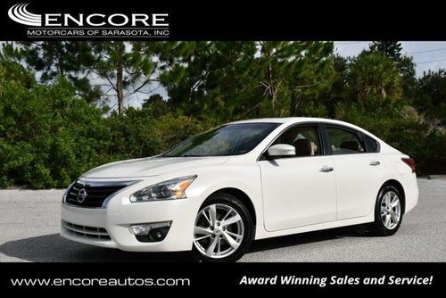 2015 Nissan Altima SL 2.5 I4 Sedan W/Moonroof Package