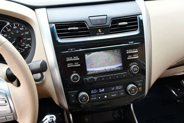 2015 Nissan Altima SL 2.5 I4 Sedan W/Moonroof Package