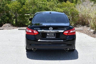 2016 Nissan Altima 4 Door Sedan I4 2.5 SL W/Moonroof Package & 11K Miles