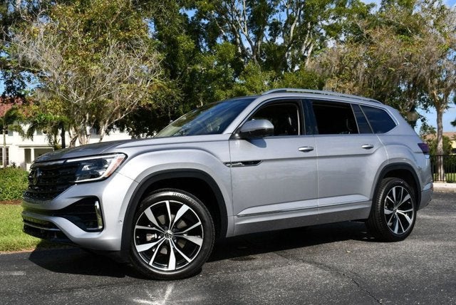 2025 Volkswagen Atlas 2.0T SEL Premium R-Line 4MOTION W/Navigation