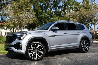 2025 Volkswagen Atlas 2.0T SEL Premium R-Line 4MOTION W/Navigation
