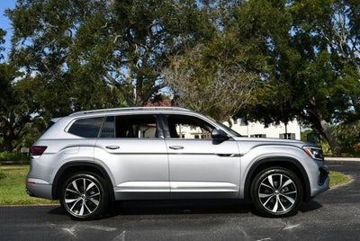 2025 Volkswagen Atlas 2.0T SEL Premium R-Line 4MOTION W/Navigation
