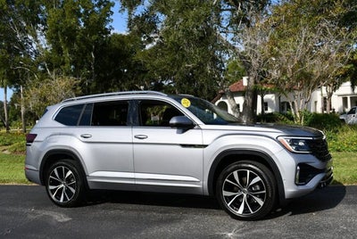 2025 Volkswagen Atlas 2.0T SEL Premium R-Line 4MOTION W/Navigation