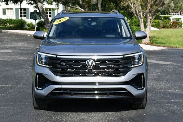2025 Volkswagen Atlas 2.0T SEL Premium R-Line 4MOTION W/Navigation