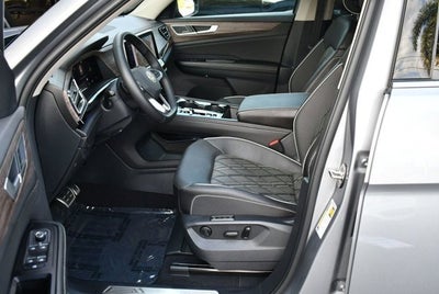 2025 Volkswagen Atlas 2.0T SEL Premium R-Line 4MOTION W/Navigation