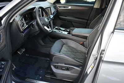 2025 Volkswagen Atlas 2.0T SEL Premium R-Line 4MOTION W/Navigation