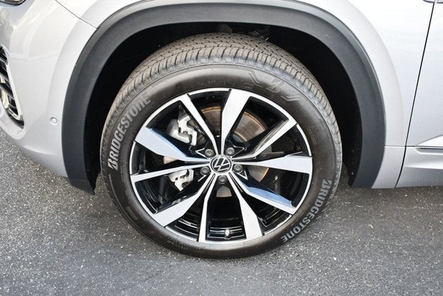 2025 Volkswagen Atlas 2.0T SEL Premium R-Line 4MOTION W/Navigation