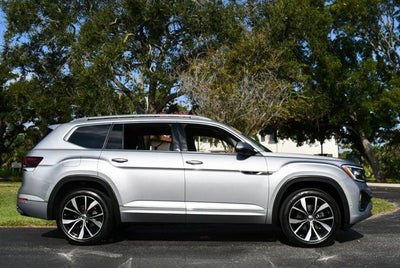 2025 Volkswagen Atlas 2.0T SEL Premium R-Line 4MOTION W/Navigation