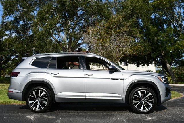 2025 Volkswagen Atlas 2.0T SEL Premium R-Line 4MOTION W/Navigation