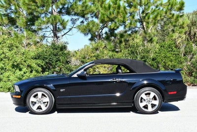 2007 Ford Mustang GT Deluxe 2 Door Convertible