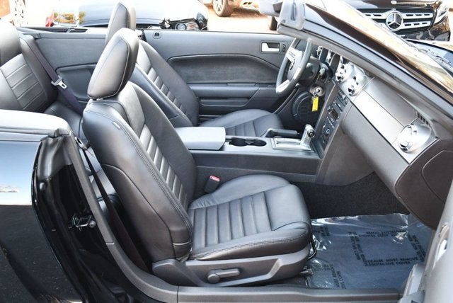 2007 Ford Mustang GT Deluxe 2 Door Convertible