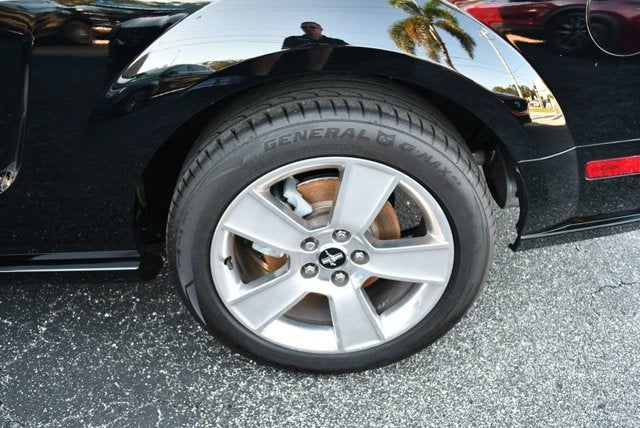 2007 Ford Mustang GT Deluxe 2 Door Convertible