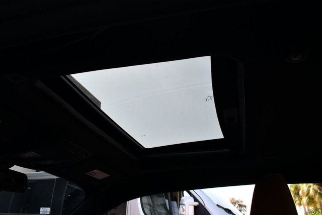 2017 Dodge Challenger SRT Hellcat Coupe W/SRT Hemi Package 26R/Contusion Blue