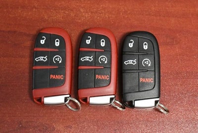 2017 Dodge Challenger SRT Hellcat Coupe W/SRT Hemi Package 26R/Contusion Blue