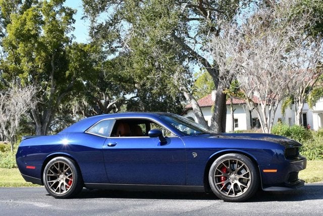 2017 Dodge Challenger SRT Hellcat Coupe W/SRT Hemi Package 26R/Contusion Blue