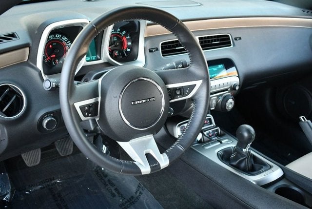 2010 Chevrolet Camaro 2 Door Coupe 2SS W/RS Package & 3K Miles