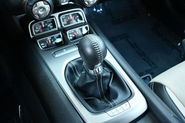 2010 Chevrolet Camaro 2 Door Coupe 2SS W/RS Package & 3K Miles