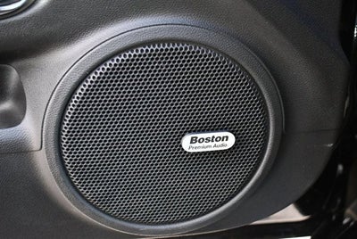 2010 Chevrolet Camaro 2 Door Coupe 2SS W/RS Package & 3K Miles